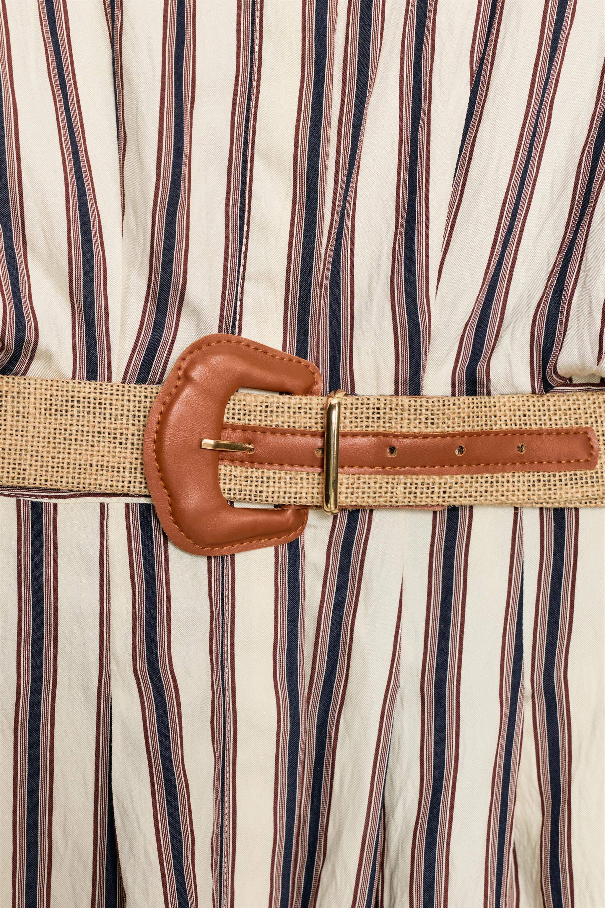 ROBE MI-LONGUE À RAYURES AVEC CEINTURE